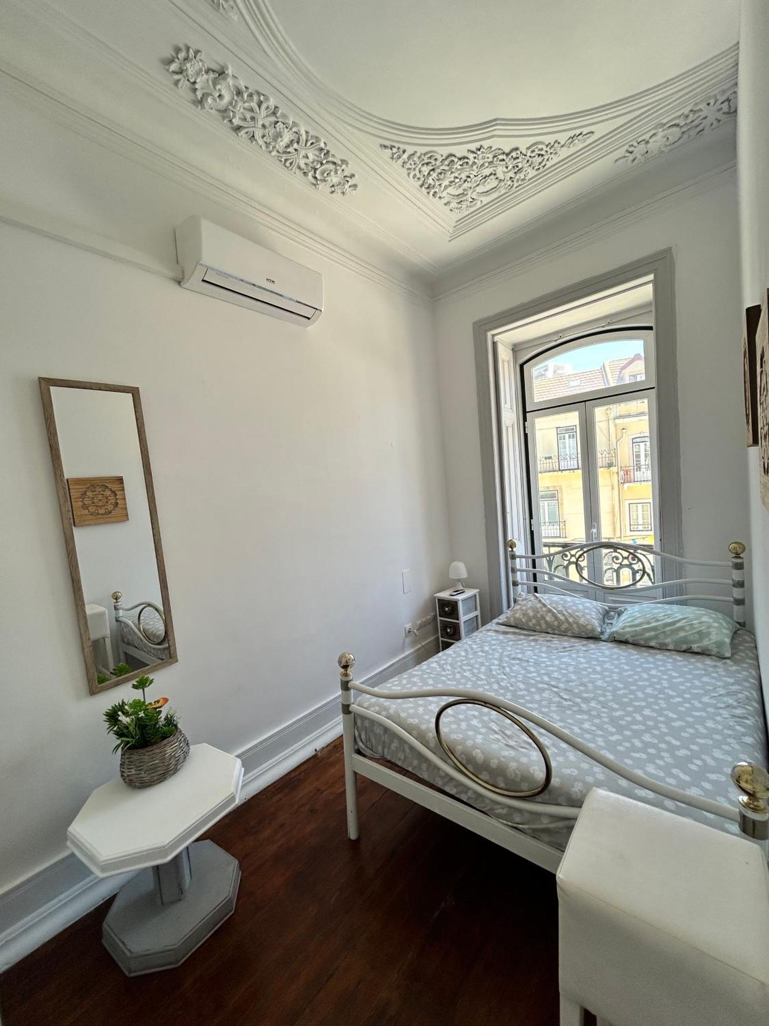Farol Bed And Breakfast Almada Exterior photo