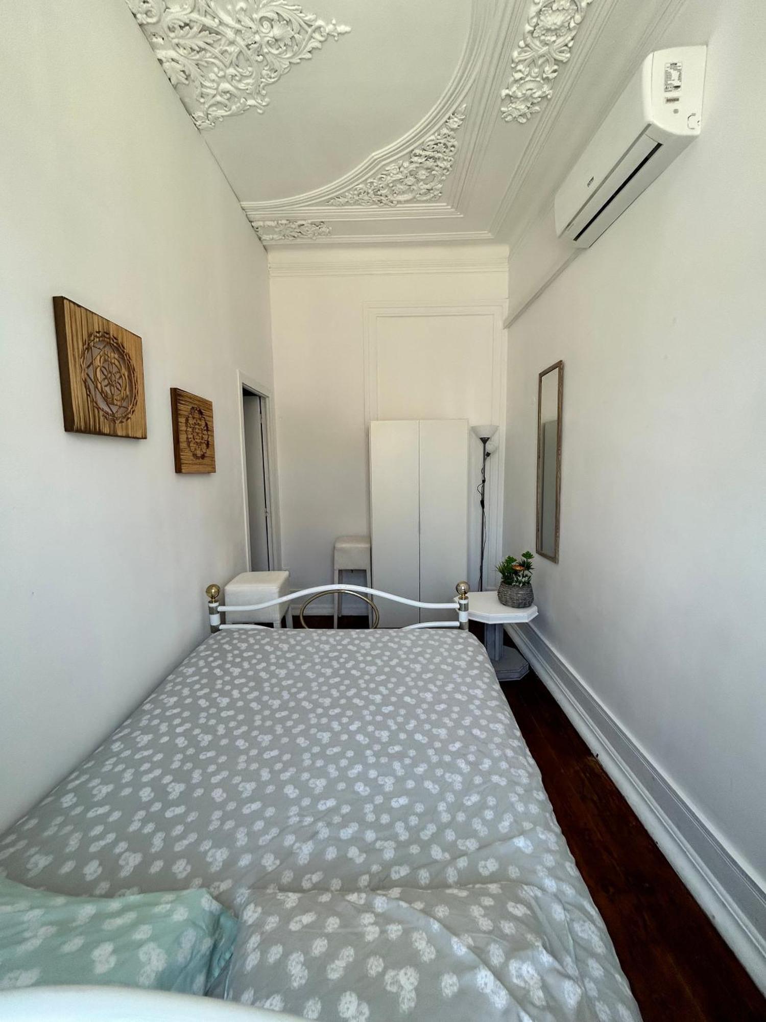Farol Bed And Breakfast Almada Exterior photo